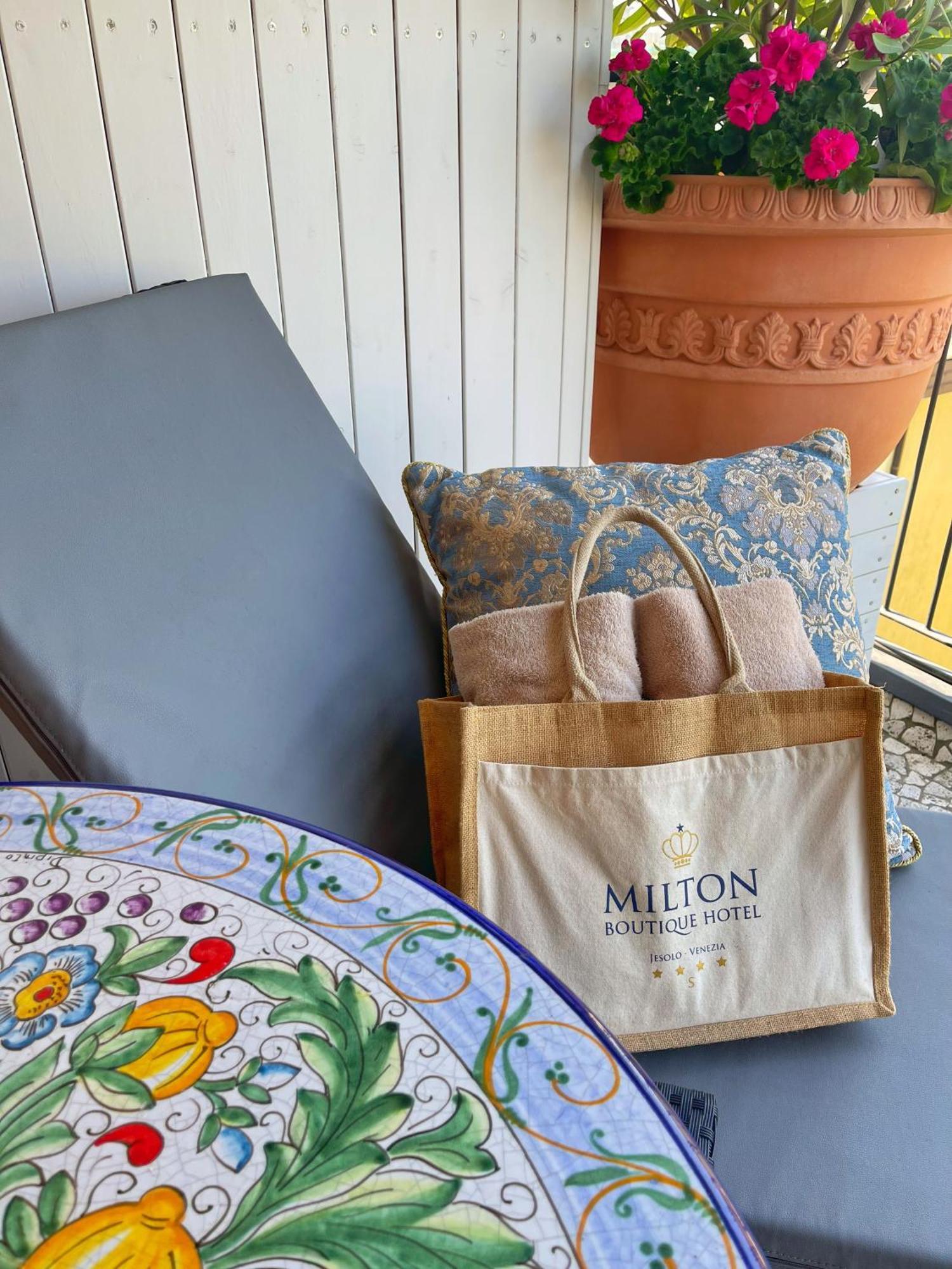 Milton Boutique Hotel - Adults Only Lido di Jesolo Eksteriør billede